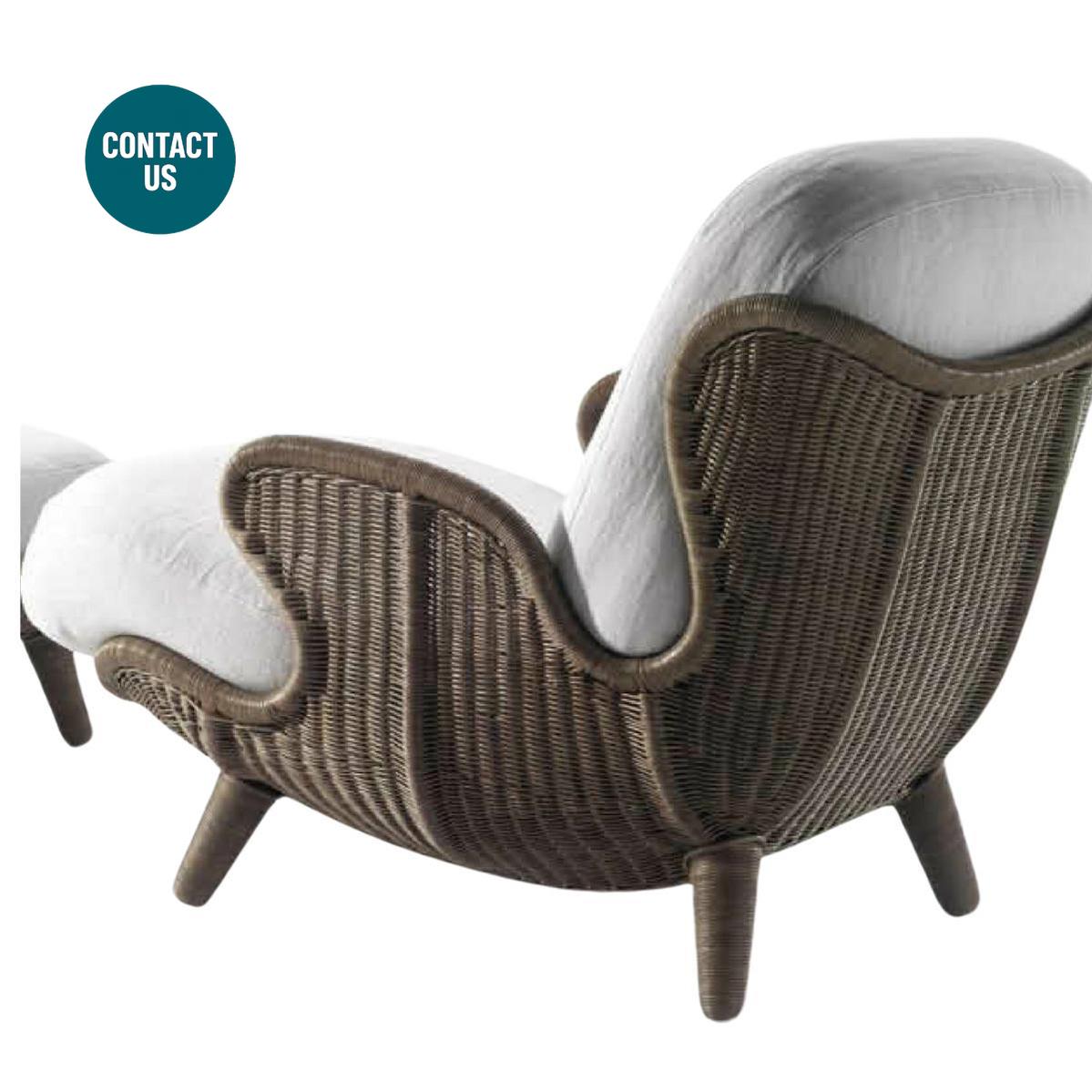 Siesta Armchair-Bonacina 1889-moderndesign.io