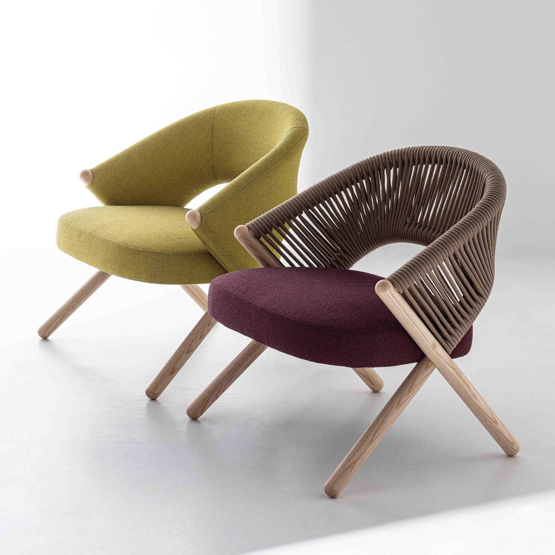 Sisters 04/04C Armchair-Very Wood-moderndesign.io