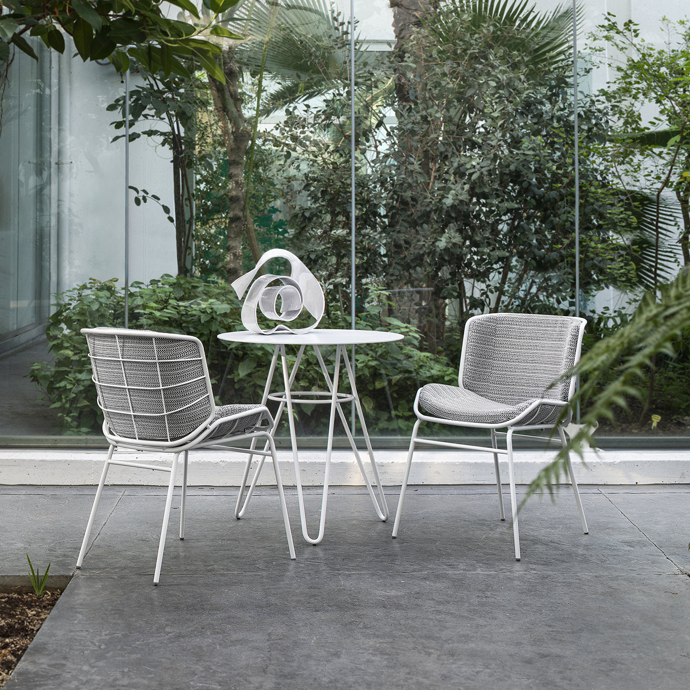Skin Dining Chair (without arms)-Trab A-moderndesign.io
