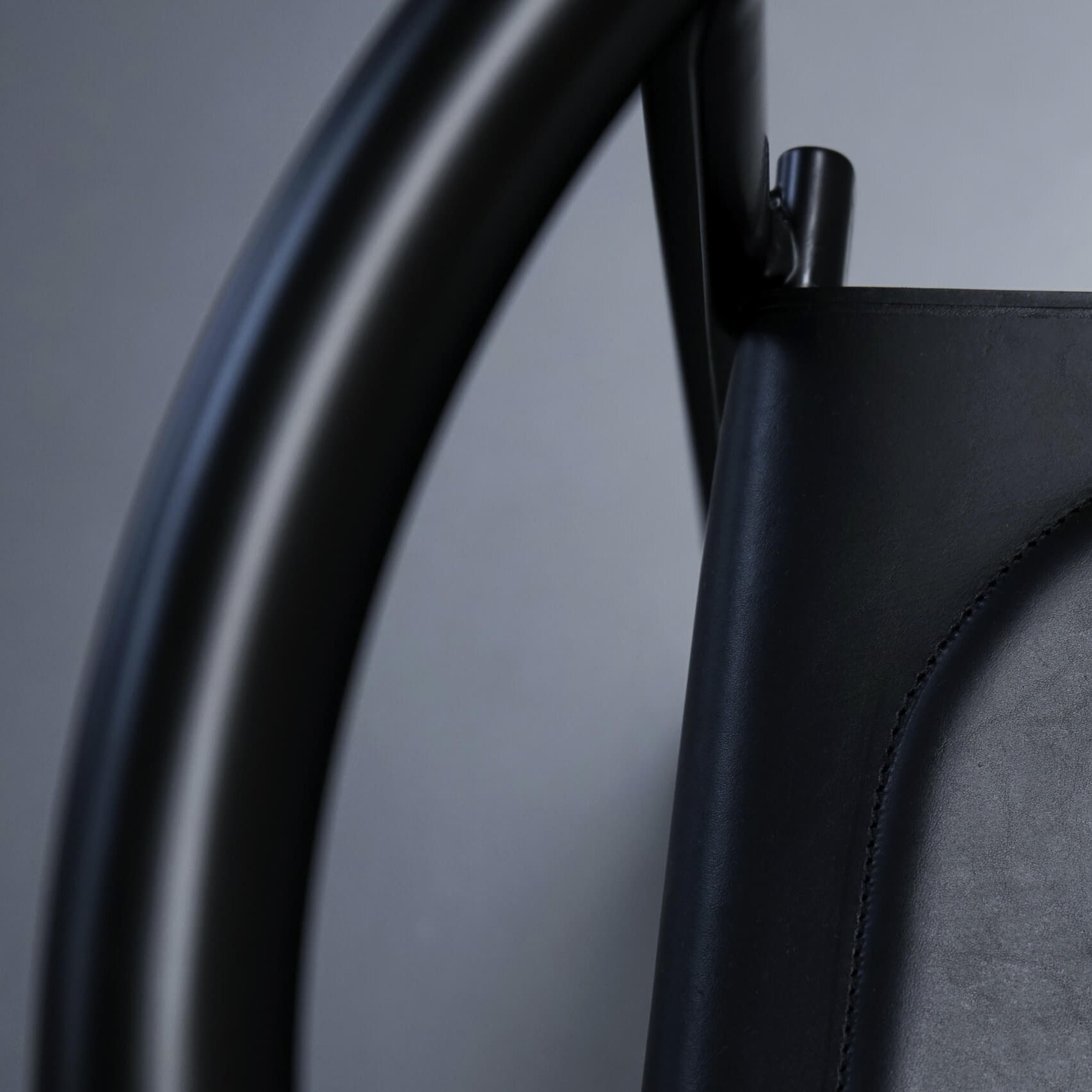 Split Dining Chair (With Arms)-Tecta-moderndesign.io