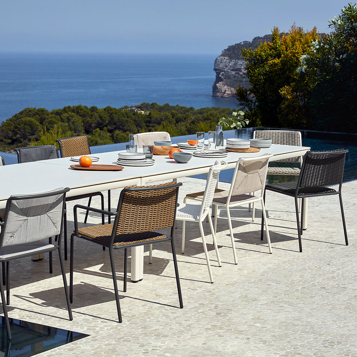 Summer Dining Chair (with arms)-Point-moderndesign.io