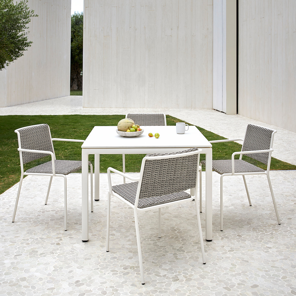 Summer Dining Chair (with arms)-Point-moderndesign.io