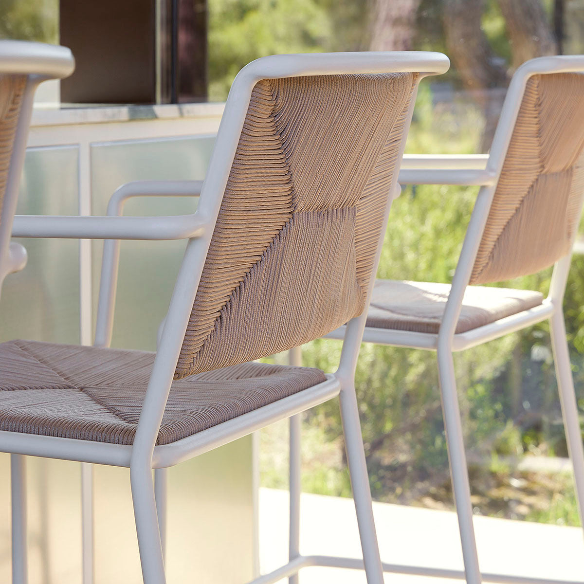 Summer High Stool (with arms)-Point-moderndesign.io