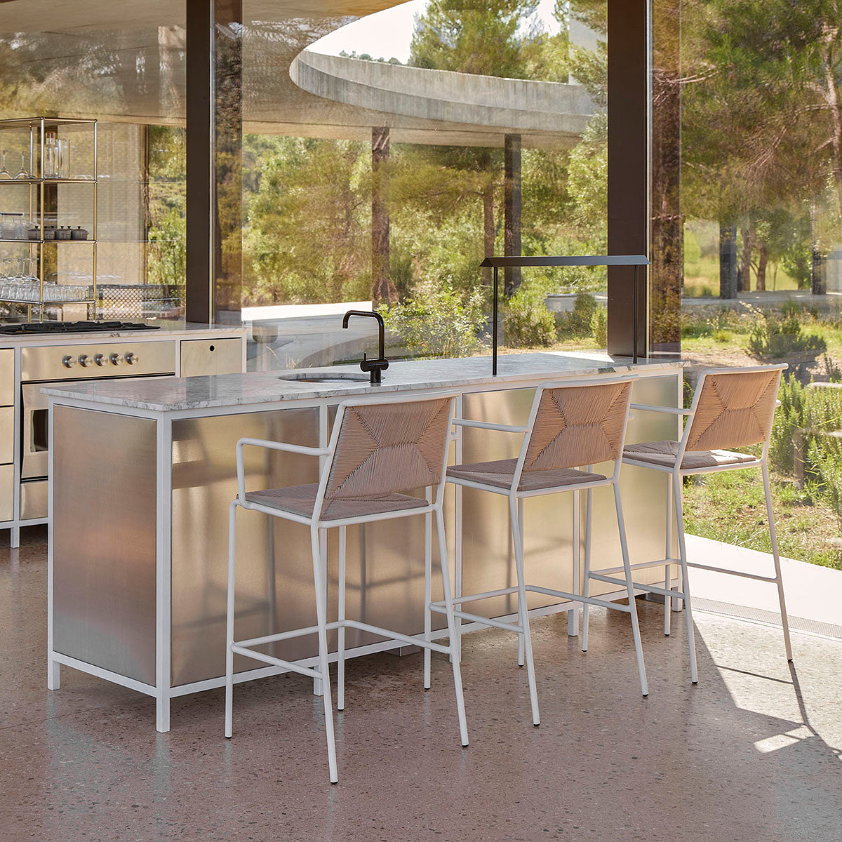 Summer High Stool (with arms)-Point-moderndesign.io
