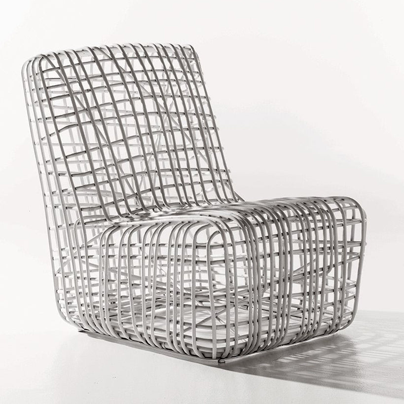 Superelastica Lounge Chair-Bonacina 1889-moderndesign.io