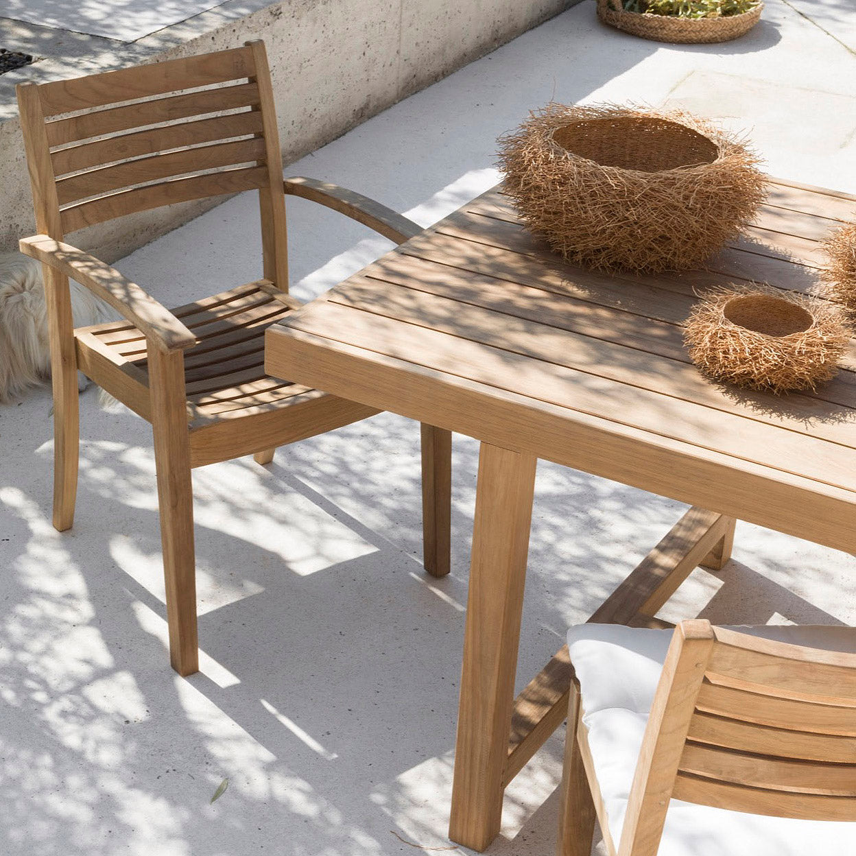 Synthesis Dining Table (Extendable)-Unopiu-moderndesign.io