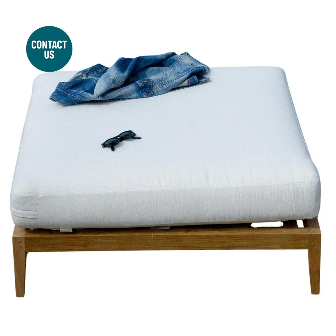 Synthesis Soft Ottoman-Unopiu-moderndesign.io