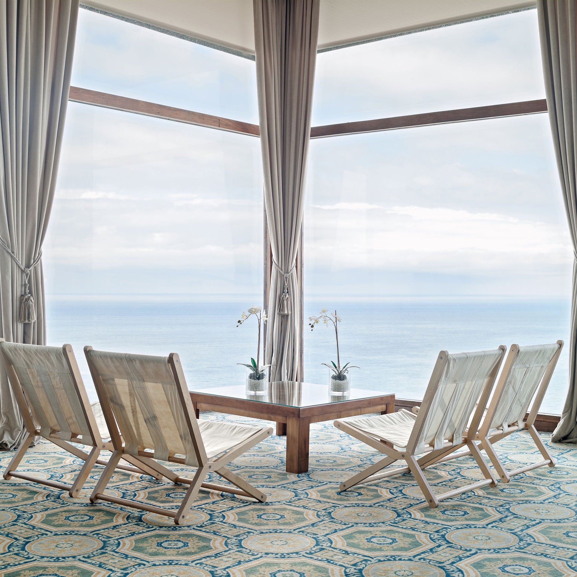 Tack Lounge Chair-Dvelas-moderndesign.io