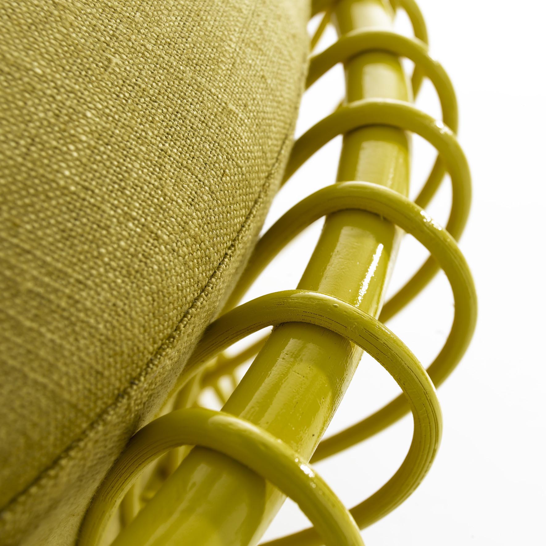 Taiko Soft Ottoman-Bonacina 1889-moderndesign.io