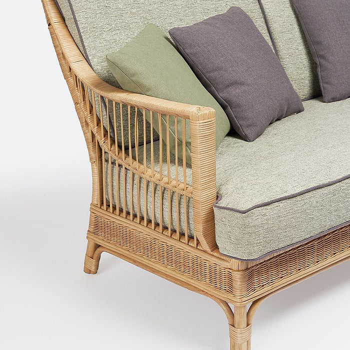 Talide Sofa-Bonacina 1889-moderndesign.io