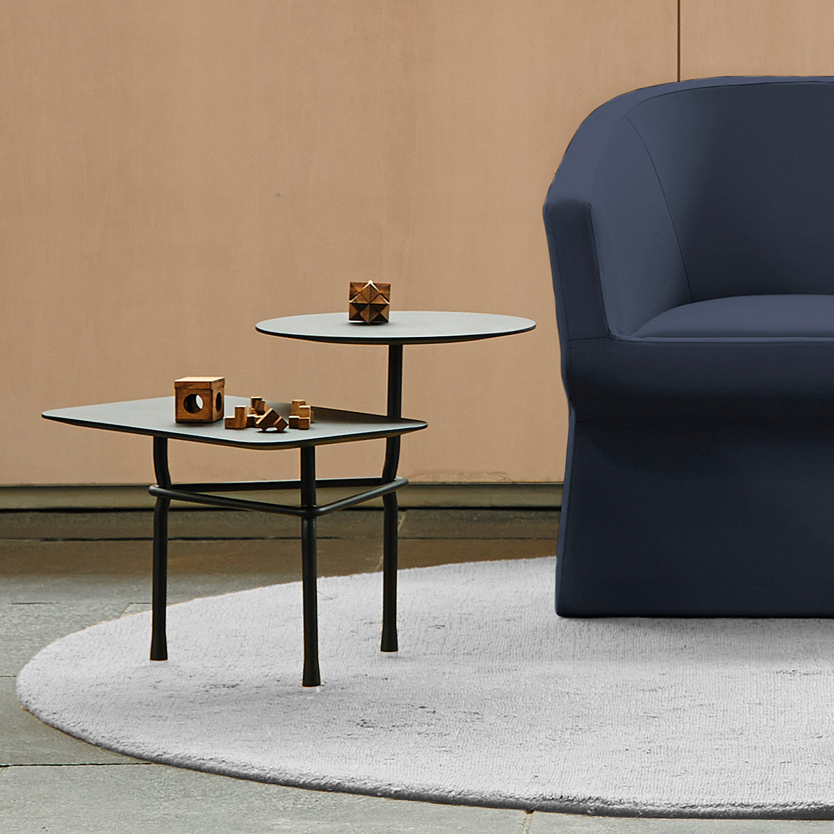 Tiers Table (Coffee)-Viccarbe-moderndesign.io