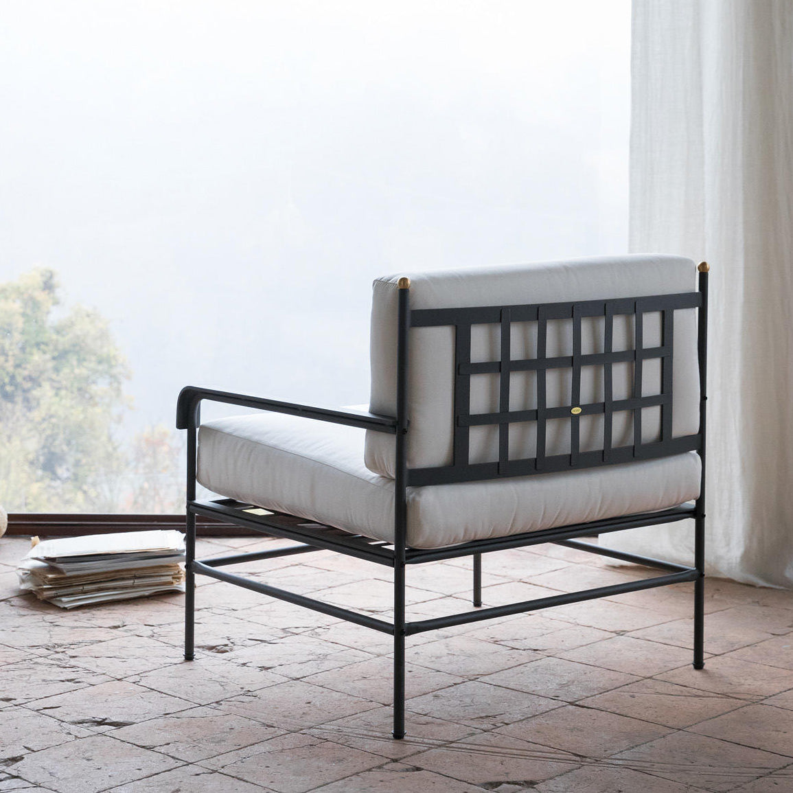 Toscana Armchair-Unopiu-moderndesign.io
