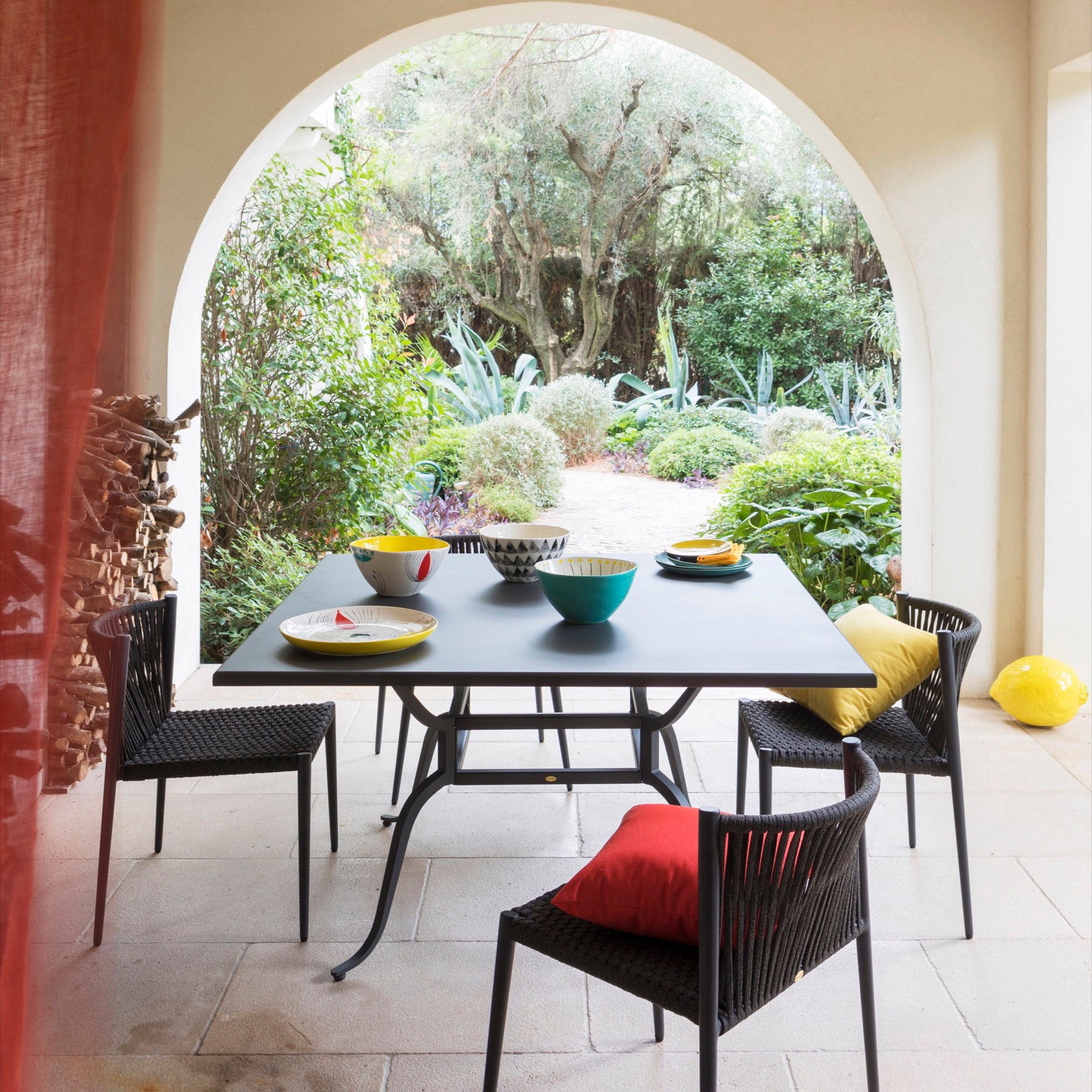 Toscana Dining Table (Square)-Unopiu-moderndesign.io