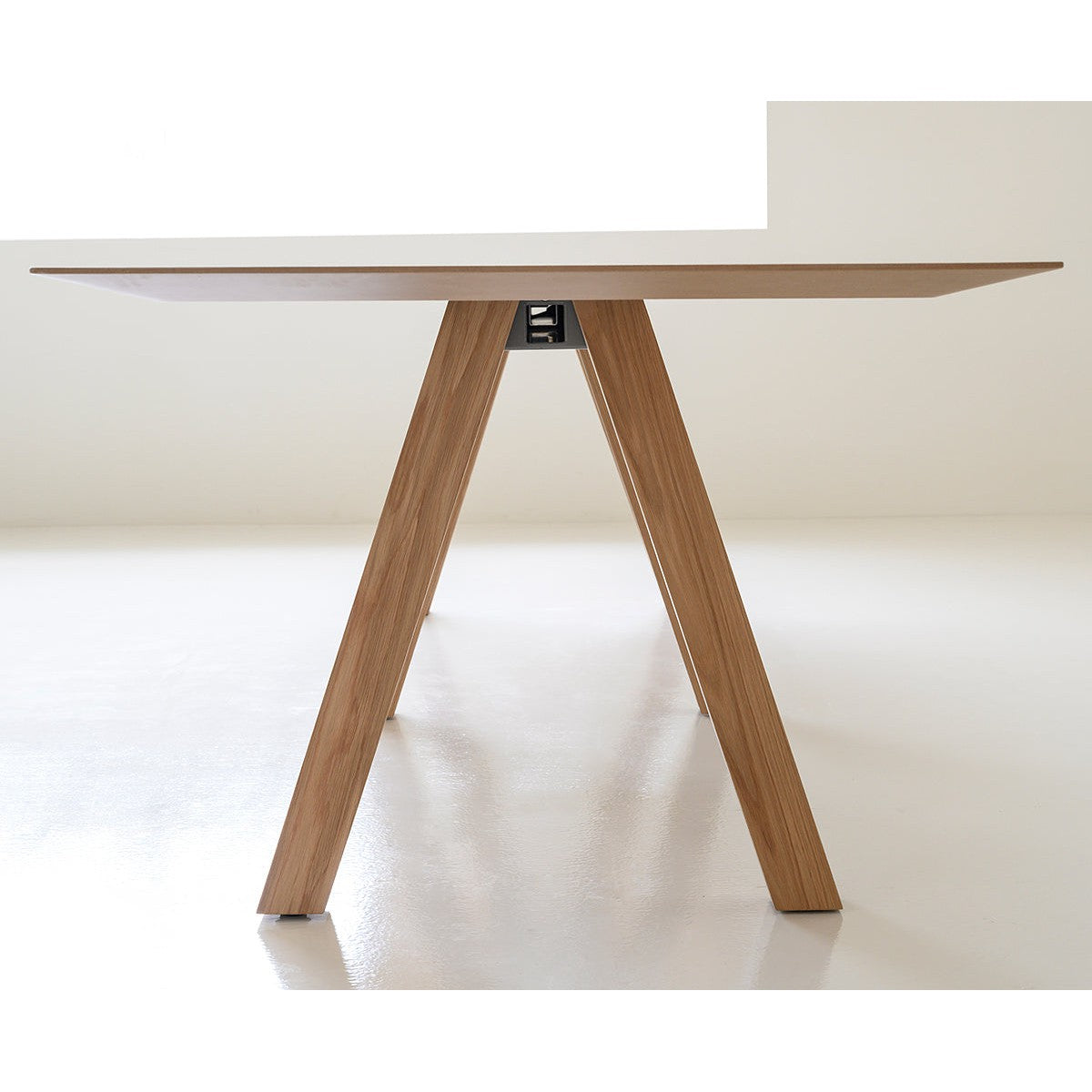 Trestle Dining Table (Rectangular)-Viccarbe-moderndesign.io