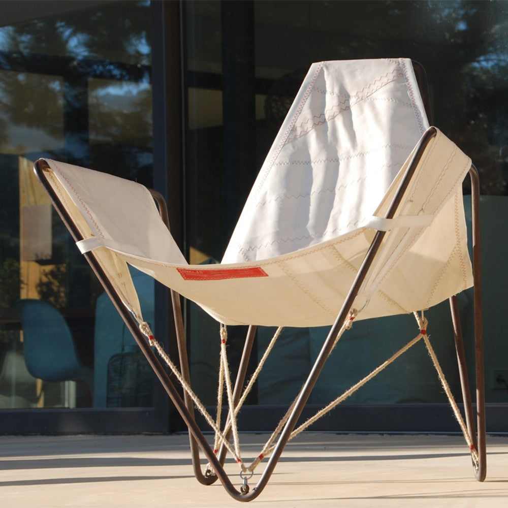 Trimmer Armchair-Dvelas-moderndesign.io