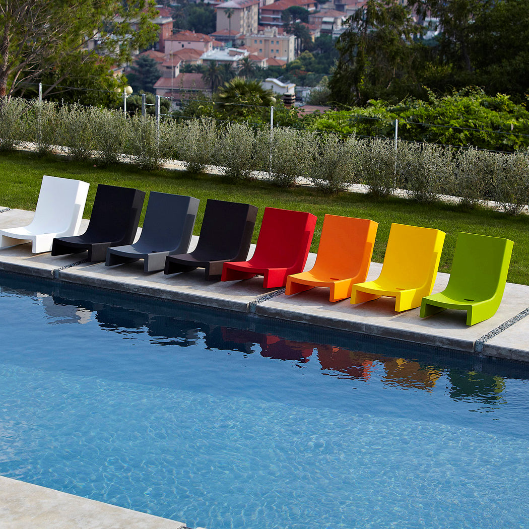 Twist Sunlounger-Slide-moderndesign.io