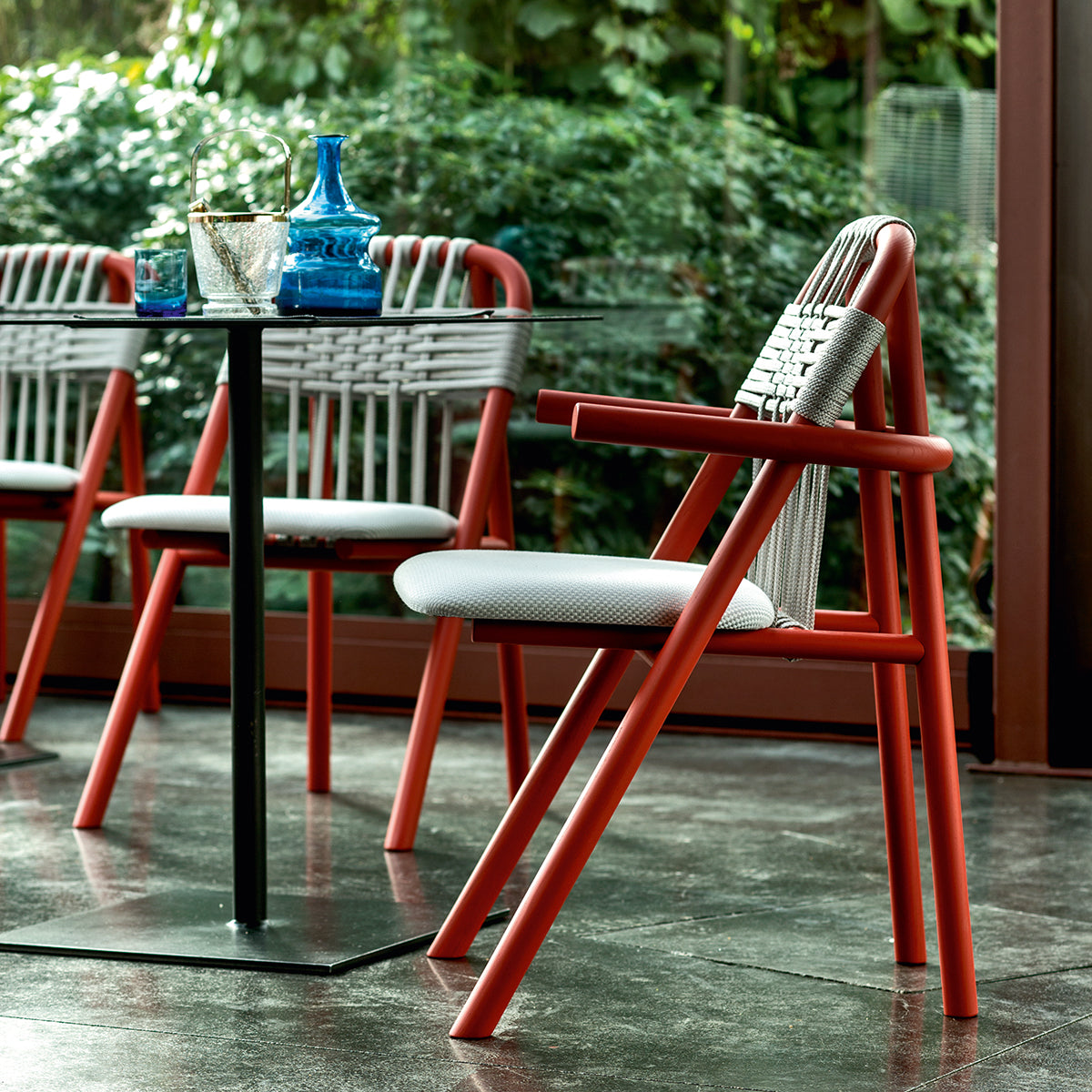 Unam 02C Dining Chair (with arms)-Very Wood-moderndesign.io