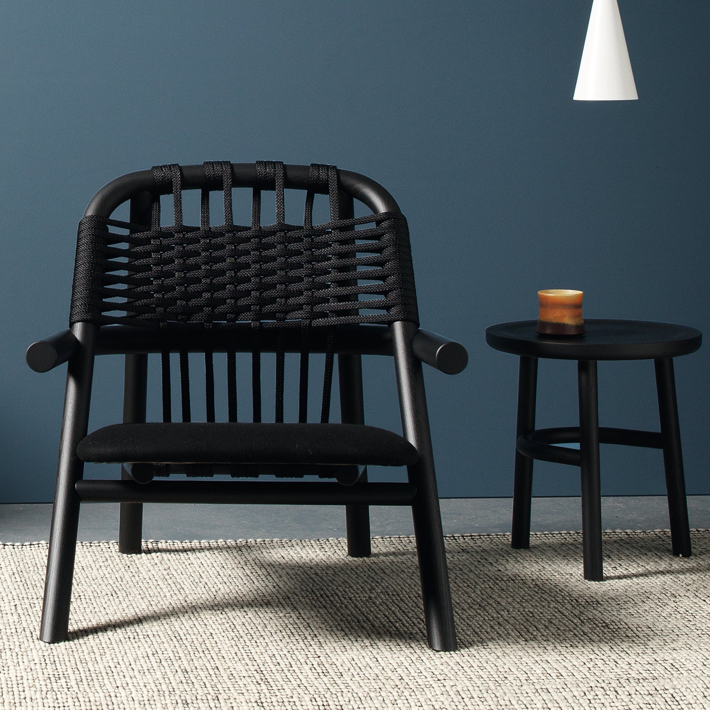 Unam 04C Armchair-Very Wood-moderndesign.io