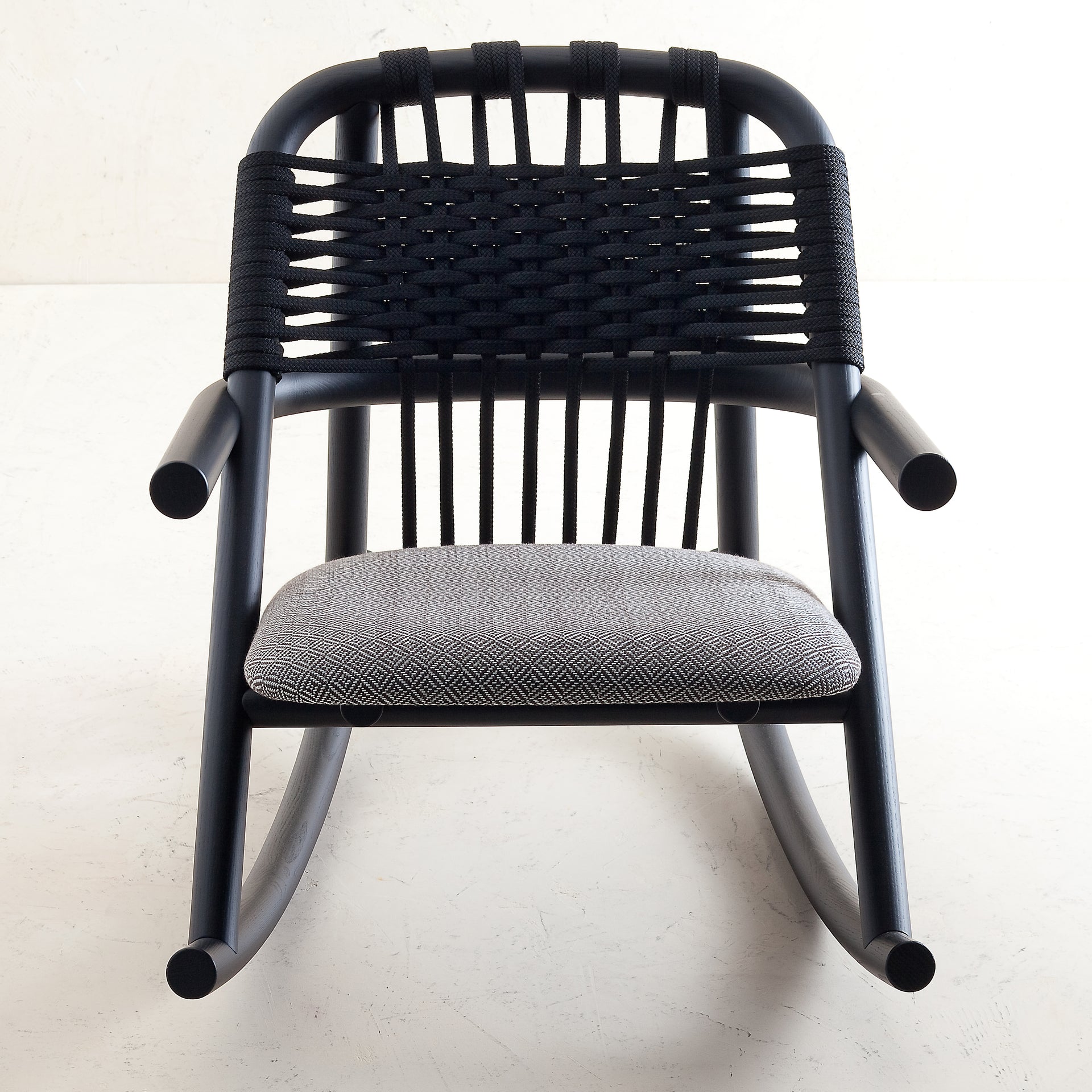 Unam 19C Rocking Chair-Very Wood-moderndesign.io