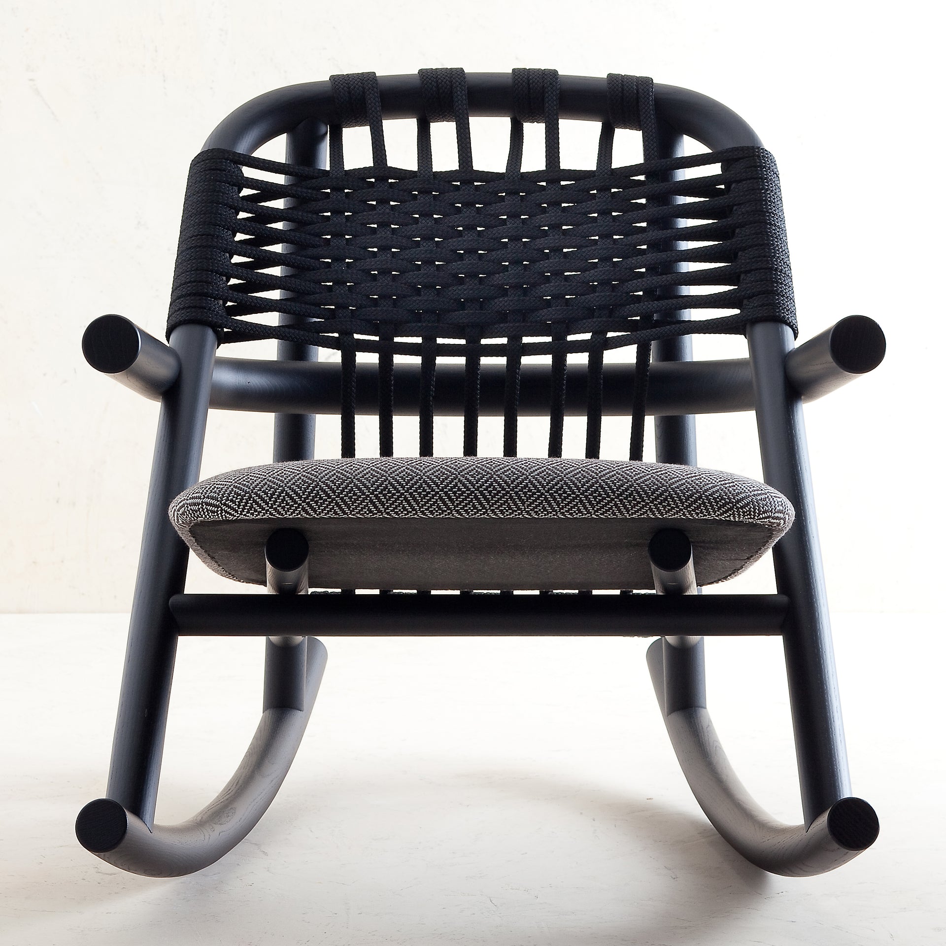 Unam 19C Rocking Chair-Very Wood-moderndesign.io
