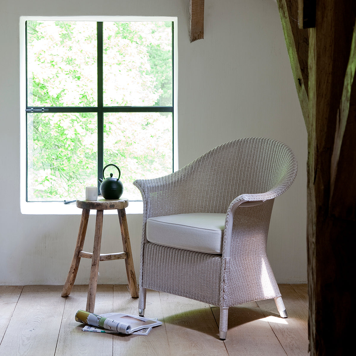 Victor Armchair-Vincent Sheppard-moderndesign.io