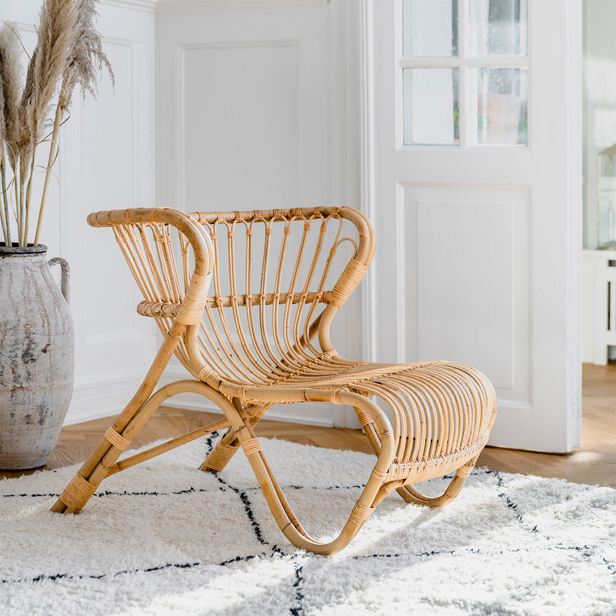 Viggo Boesen Fox Lounge Chair-Sika Design-moderndesign.io