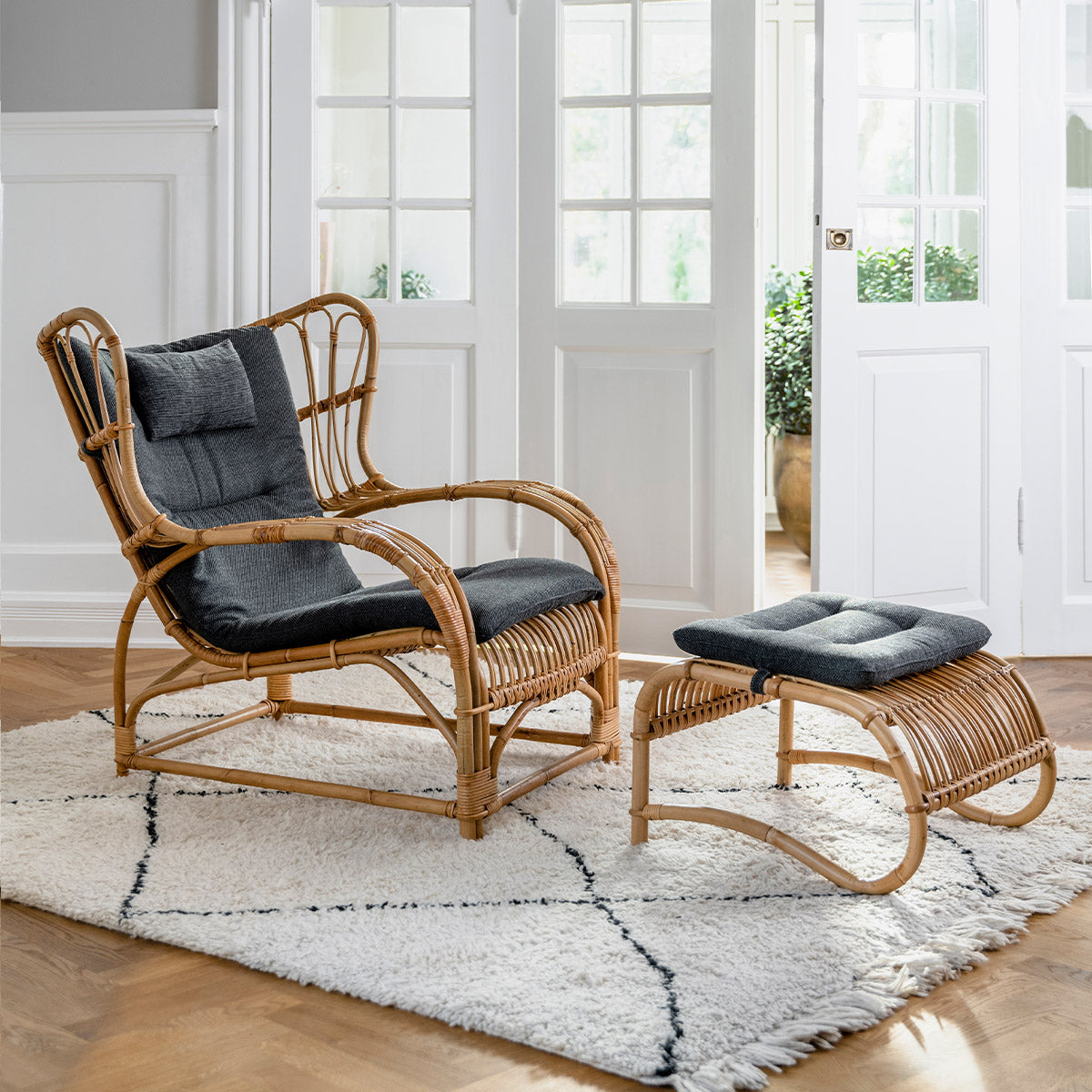 Viggo Boesen Teddy Foot Stool-Sika Design-moderndesign.io