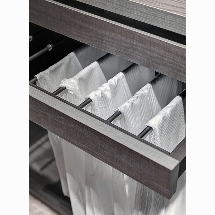 Walk-in Closets-Tisettanta-Elam-moderndesign.io