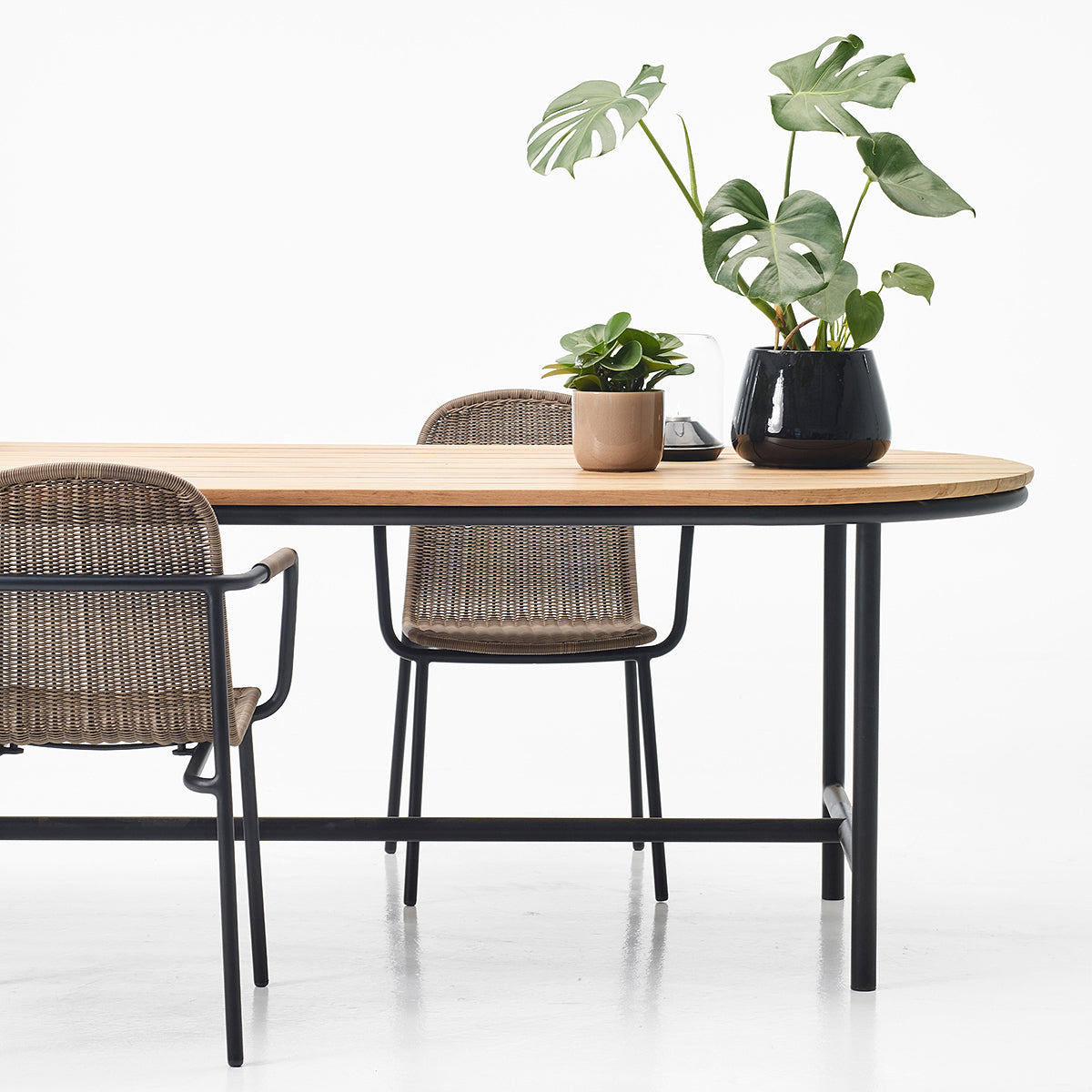 Wicked Dining Table (Rectangular)-Vincent Sheppard-moderndesign.io