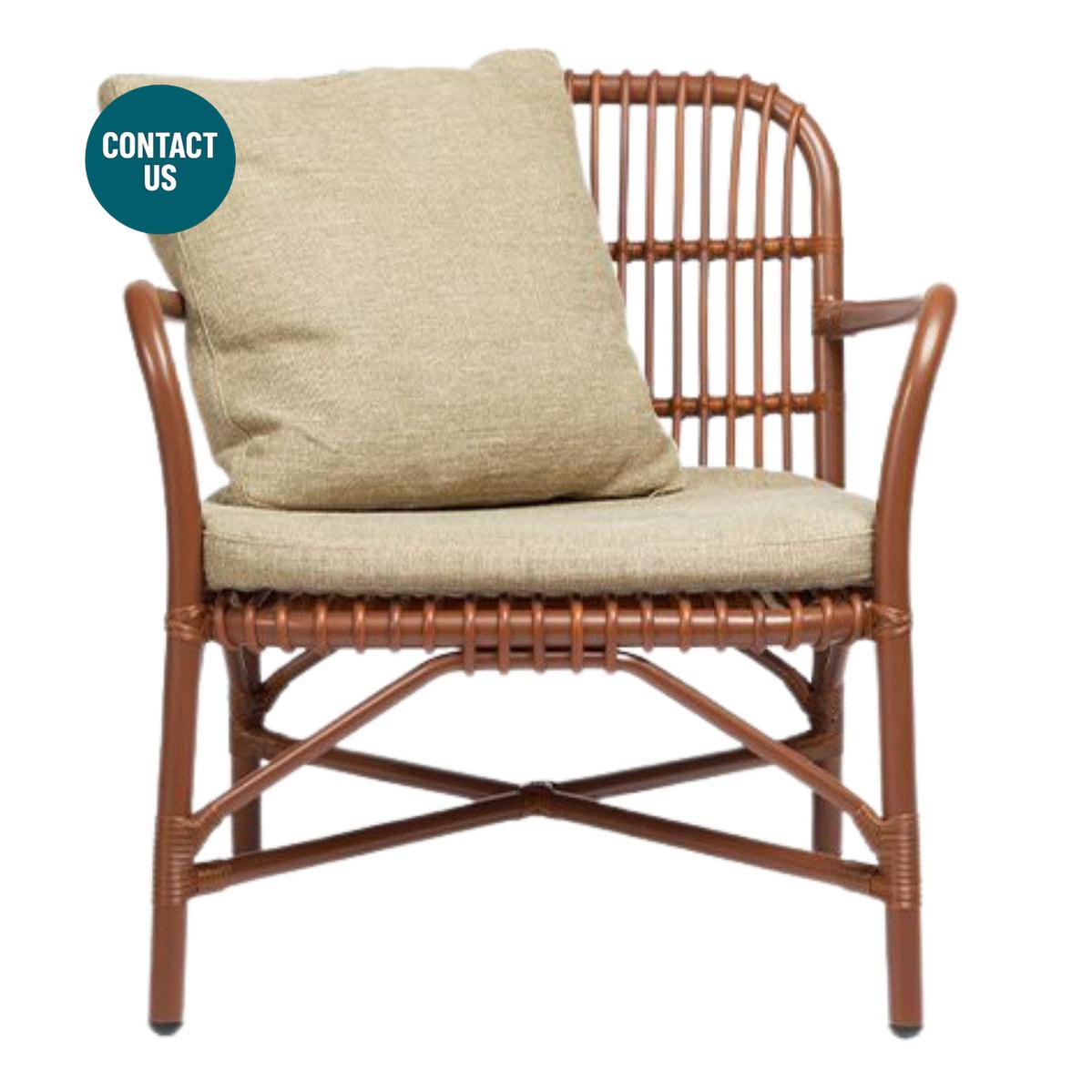 Wild Armchair-Bonacina 1889-moderndesign.io