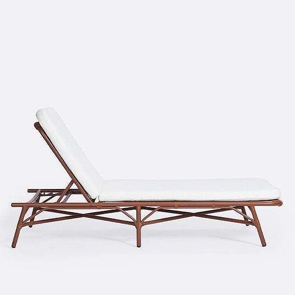 Wild Sunlounger-Bonacina 1889-moderndesign.io