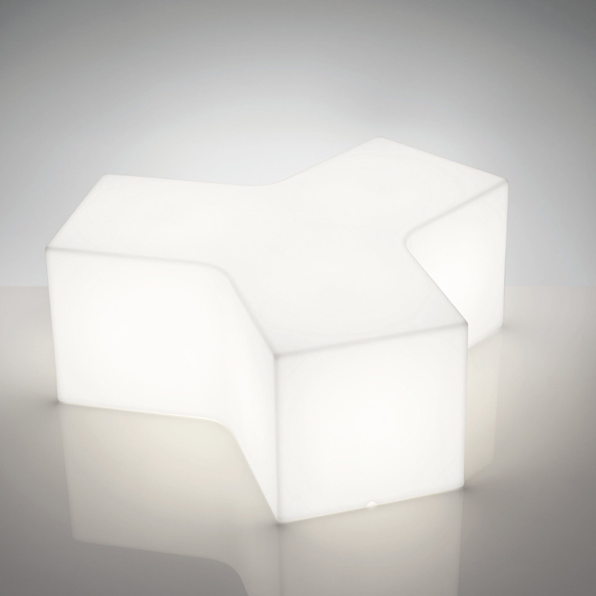Ypsilon Ottoman-Slide-moderndesign.io