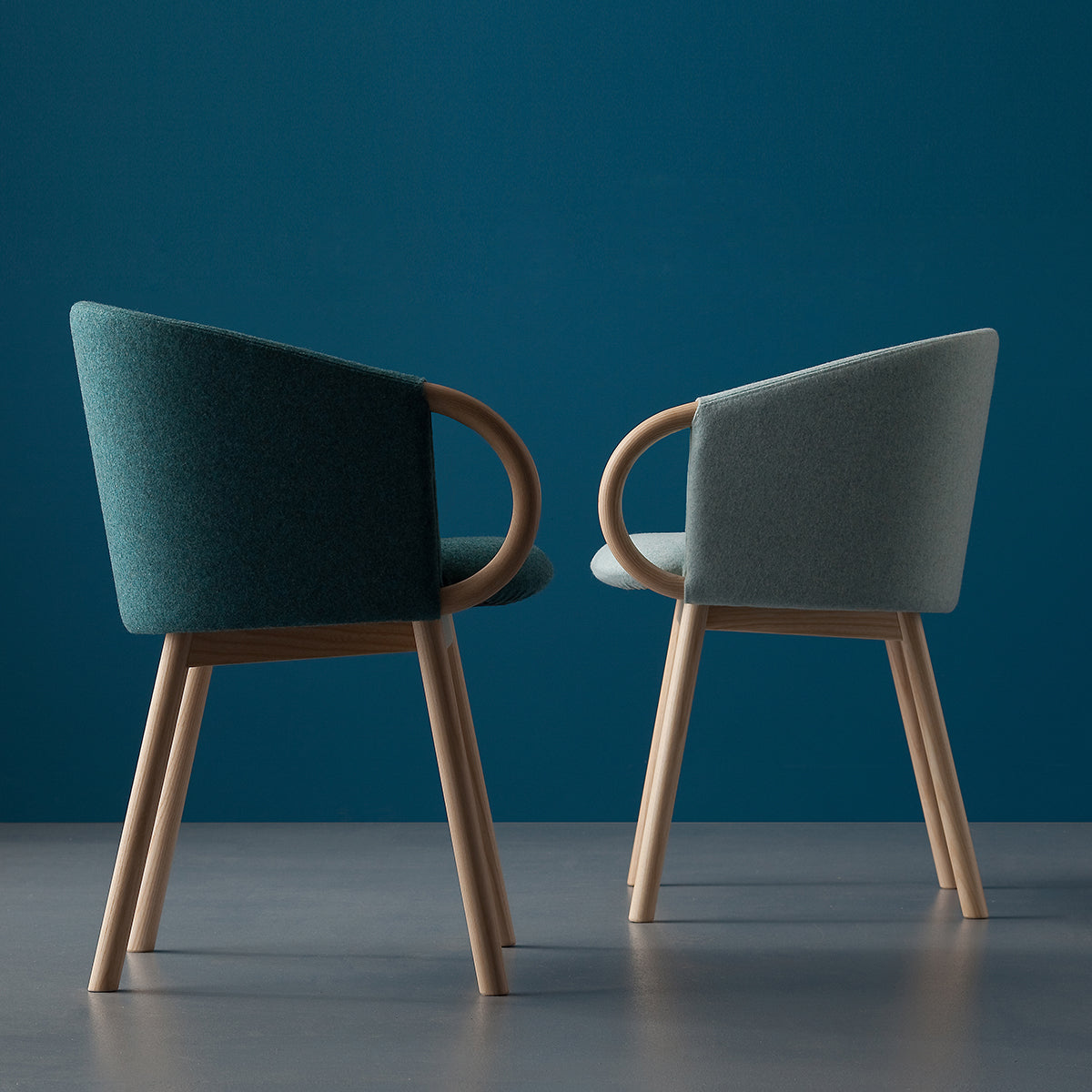 Zant 03 Dining Chair (With Arms)-Very Wood-moderndesign.io
