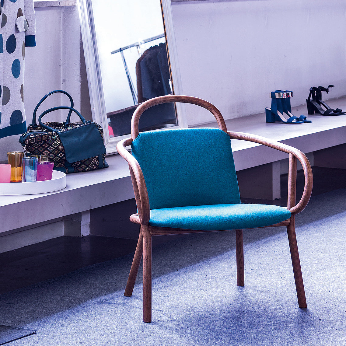 Zantilam 04 Armchair-Very Wood-moderndesign.io