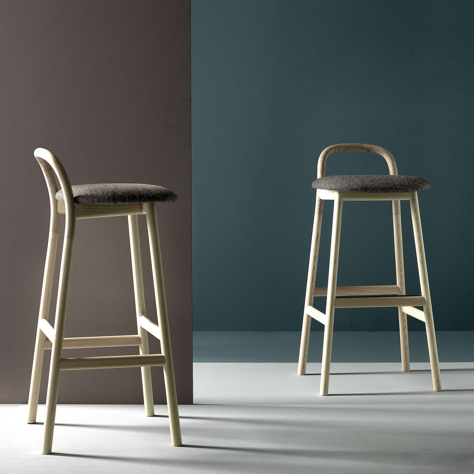 Zantilam 16 High Stool (Without Arms)-Very Wood-moderndesign.io