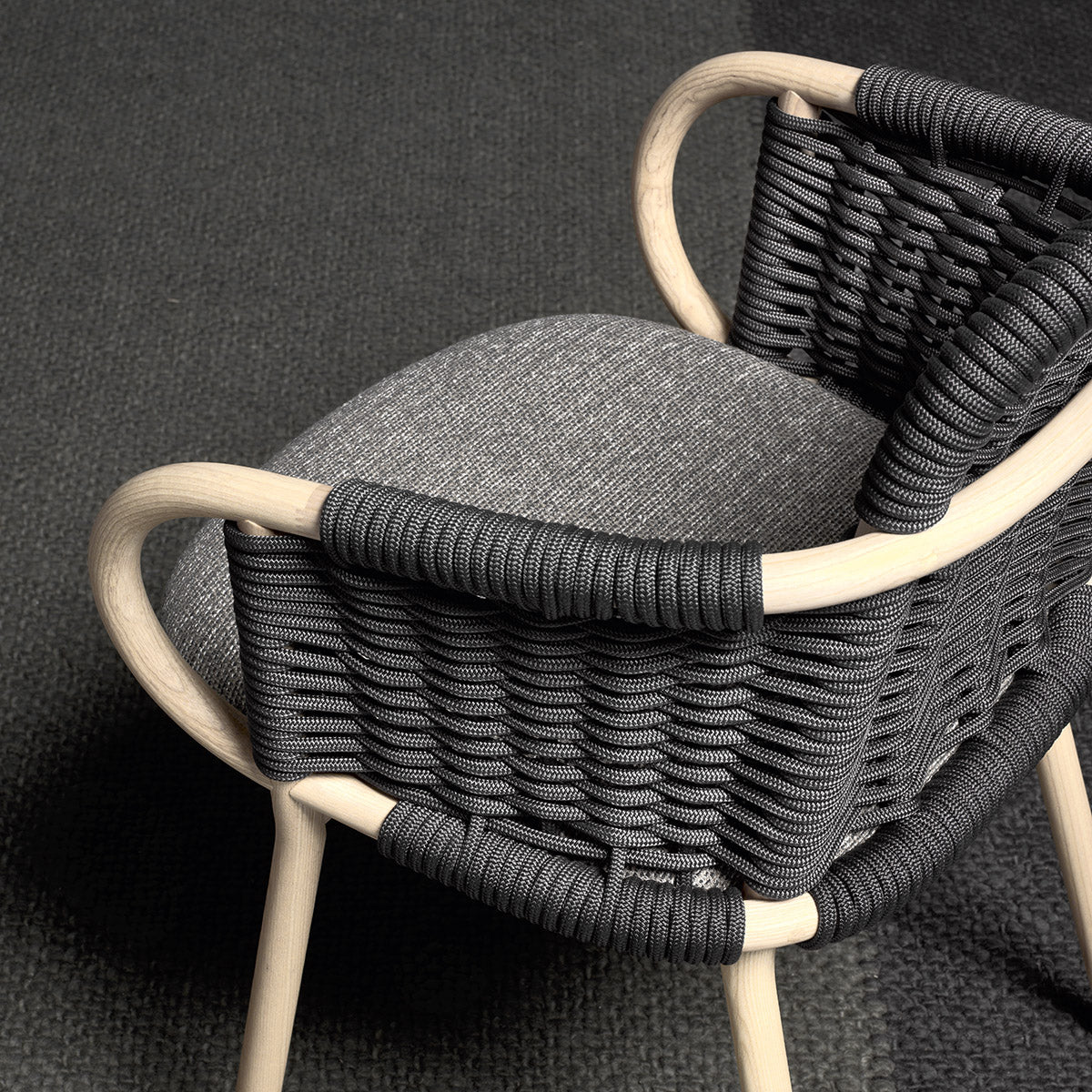 Zantilam 32/32NR Dining Chair (With Arms)-Very Wood-moderndesign.io