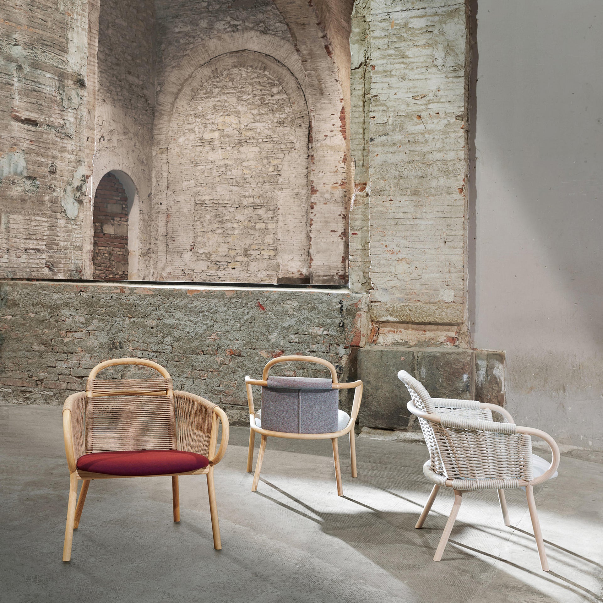 Zantilam 34/34NR Armchair-Very Wood-moderndesign.io
