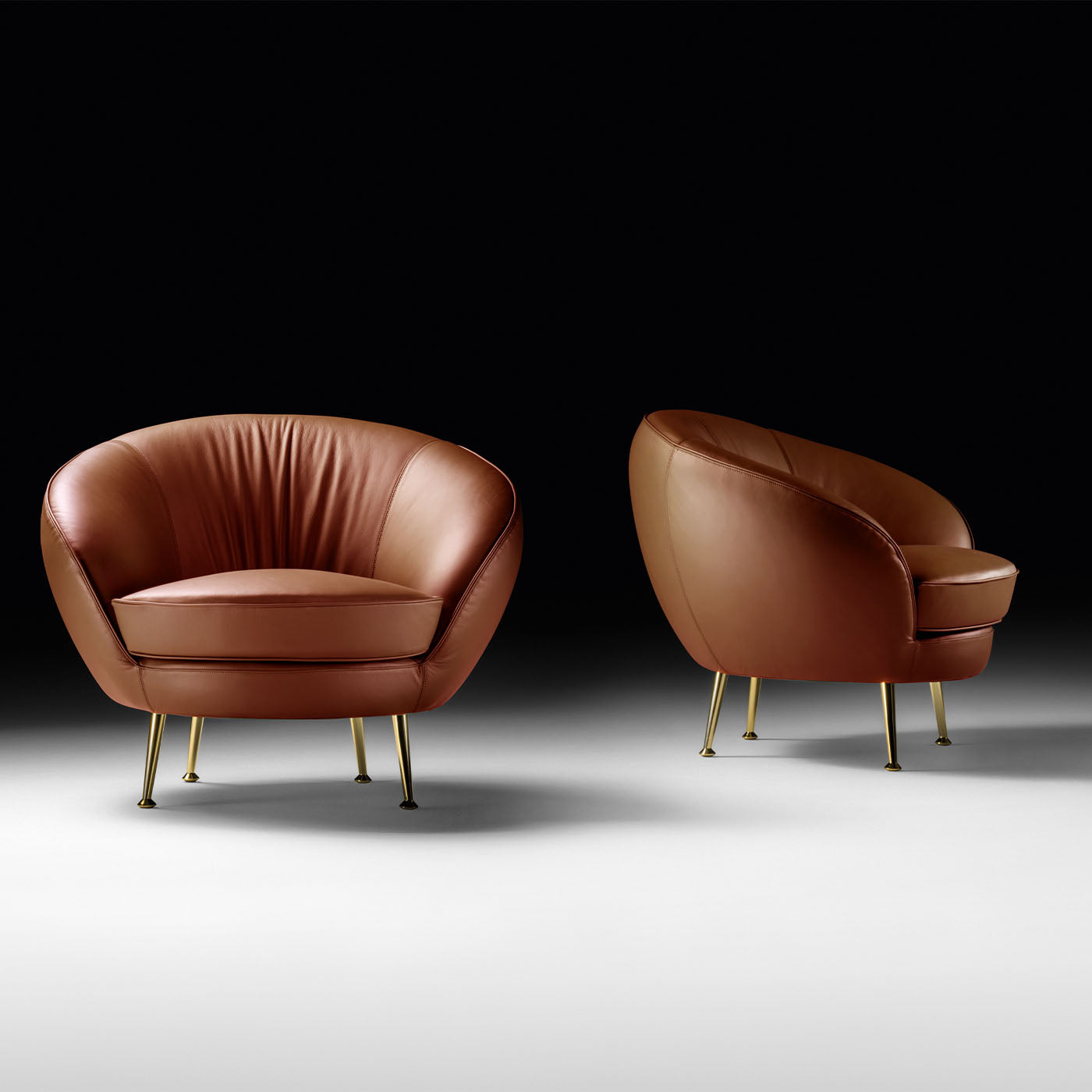 Giulia Armchair-Black Tie-moderndesign.io