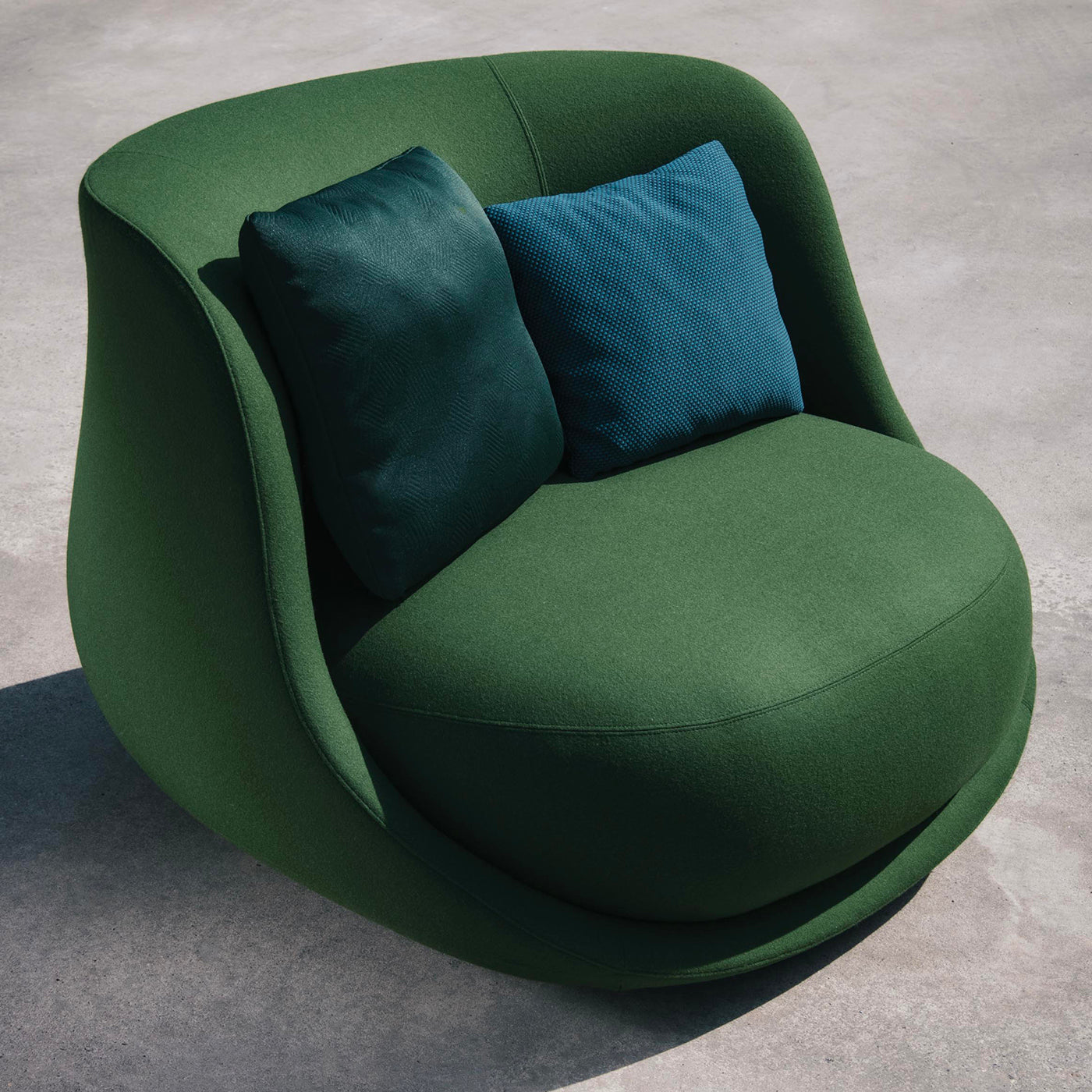 Liason Two Lounge Chair-La Manufacture-moderndesign.io