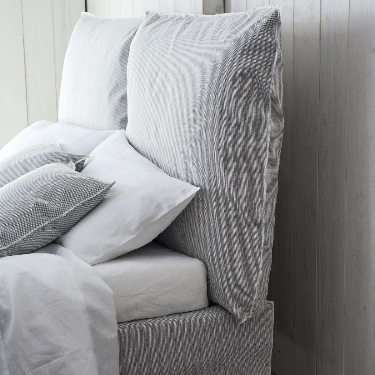 Fly Bed (without storage)-Gervasoni-moderndesign.io