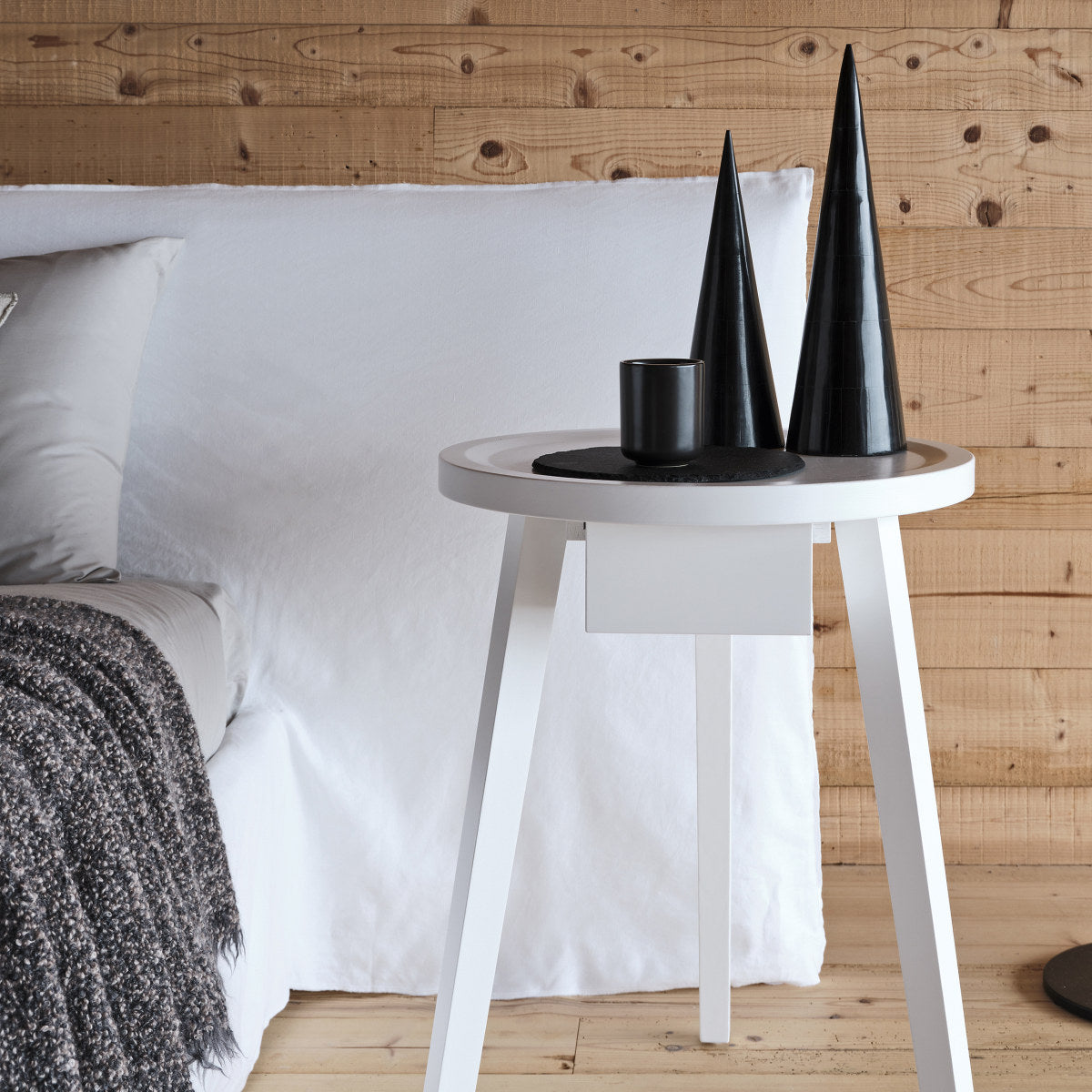 Ghost 81 Bed (with storage)-Gervasoni-moderndesign.io