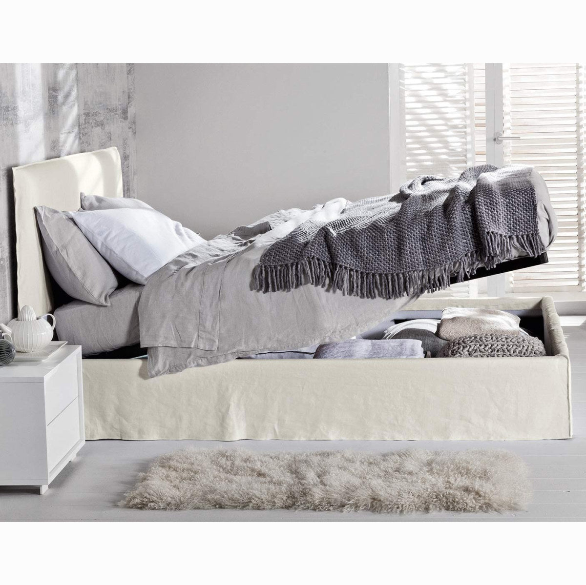 Ghost 80 Bed (with storage)-Gervasoni-moderndesign.io