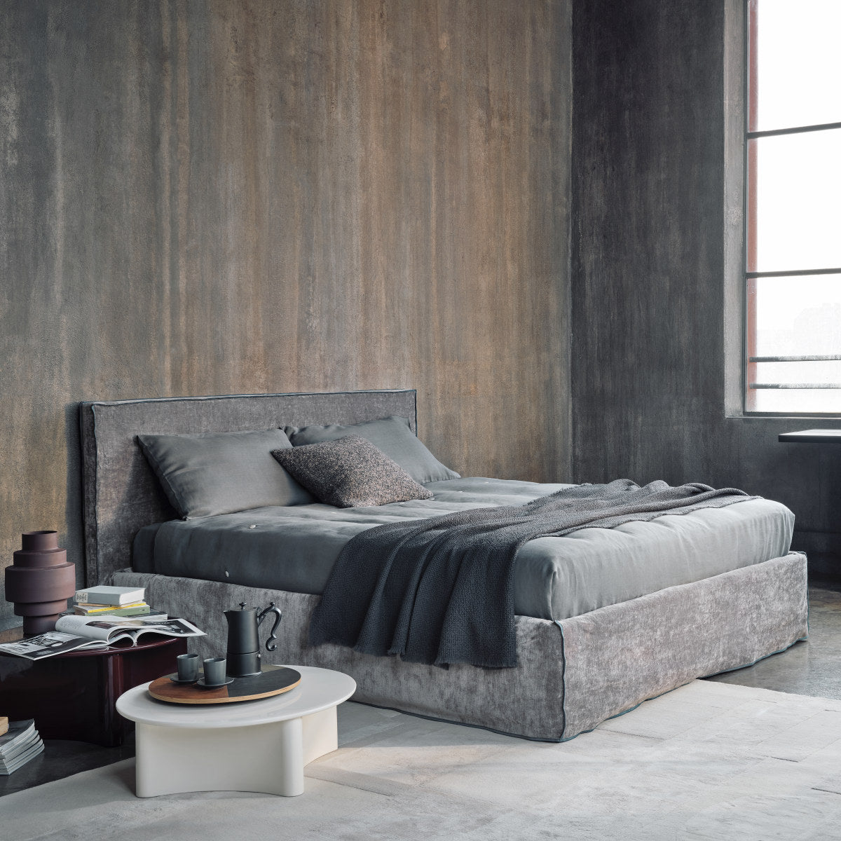 Linea Bed (with storage)-Gervasoni-moderndesign.io