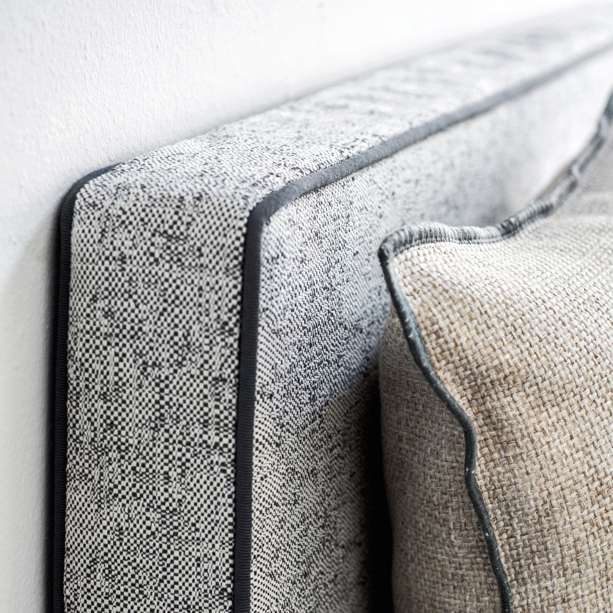 Linea Bed (with storage)-Gervasoni-moderndesign.io