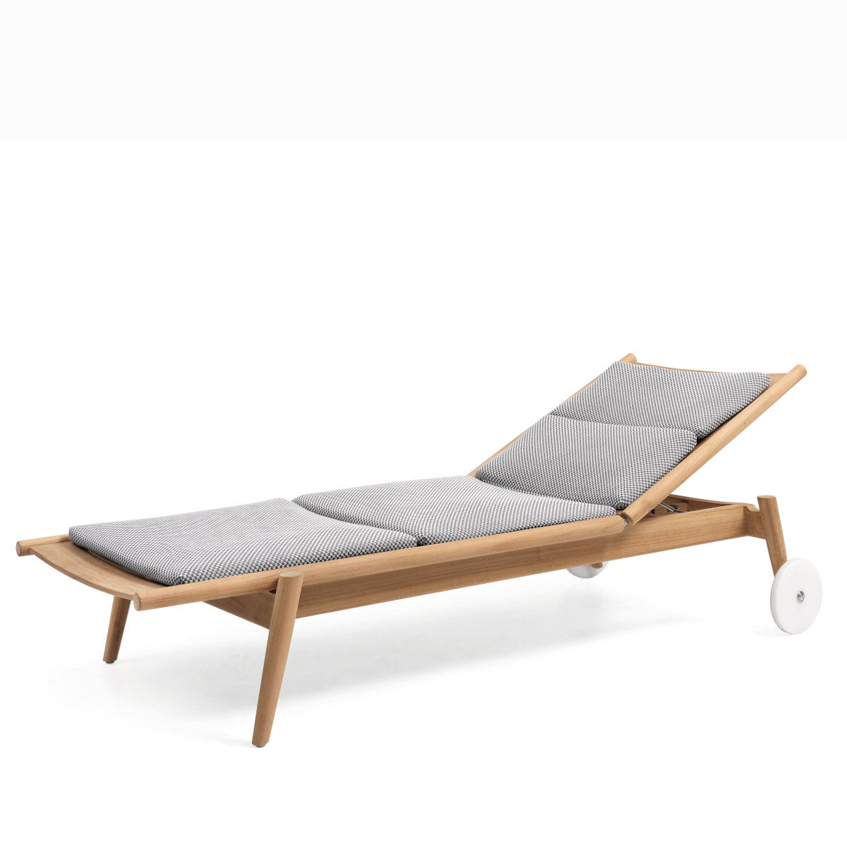 Eidos 183 Sunlounger-Gervasoni-moderndesign.io