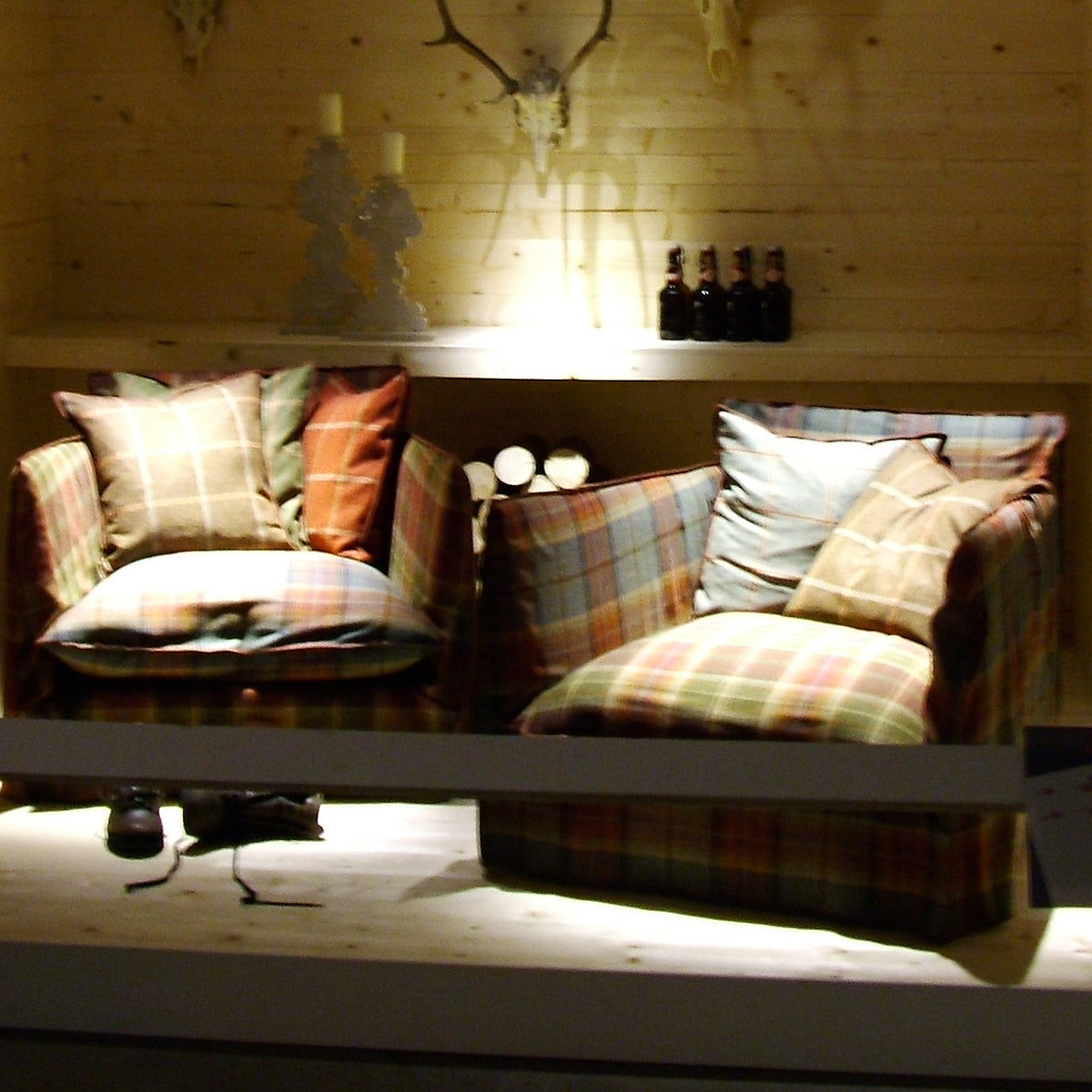Ghost 01 Armchair-Gervasoni-moderndesign.io