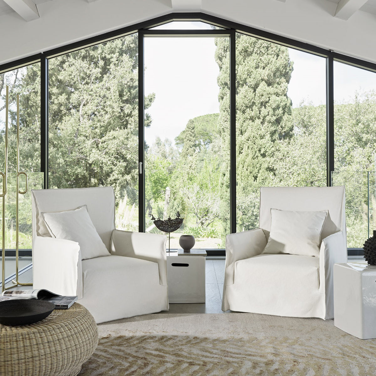 Ghost 04 Armchair-Gervasoni-moderndesign.io
