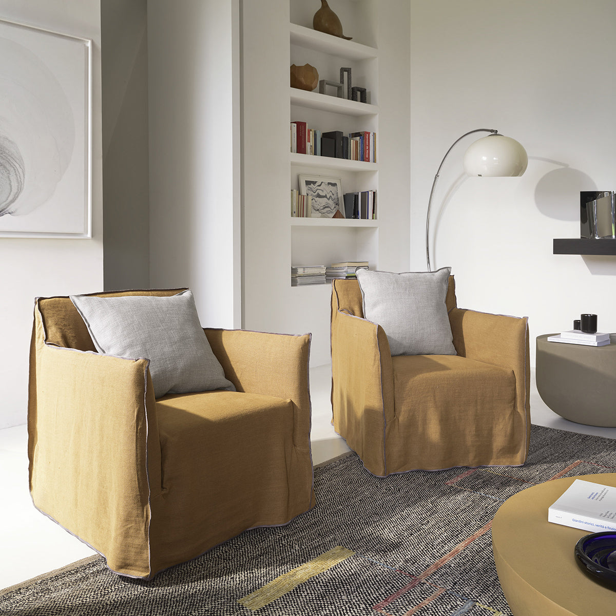 Ghost 05 Armchair-Gervasoni-moderndesign.io