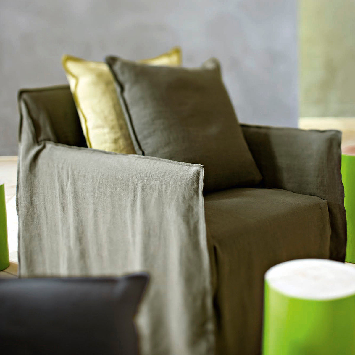 Ghost 05 Armchair-Gervasoni-moderndesign.io
