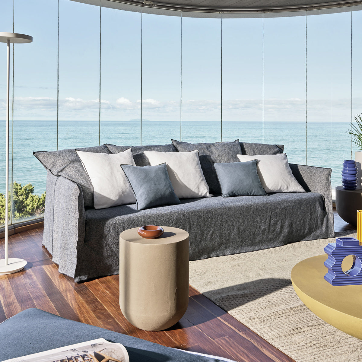 Ghost 16 Sofa-Gervasoni-moderndesign.io